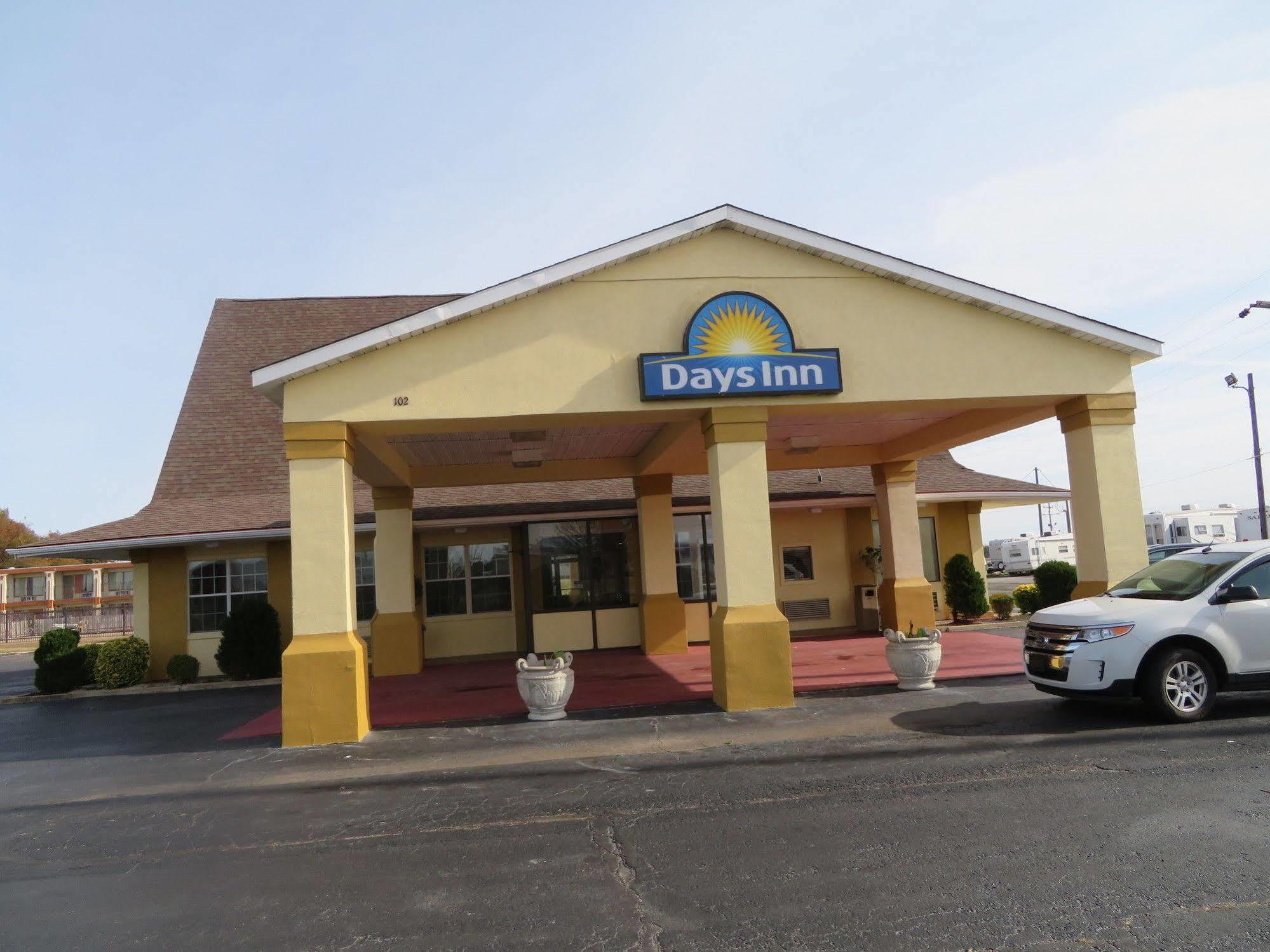 Days Inn By Wyndham Blytheville Luaran gambar