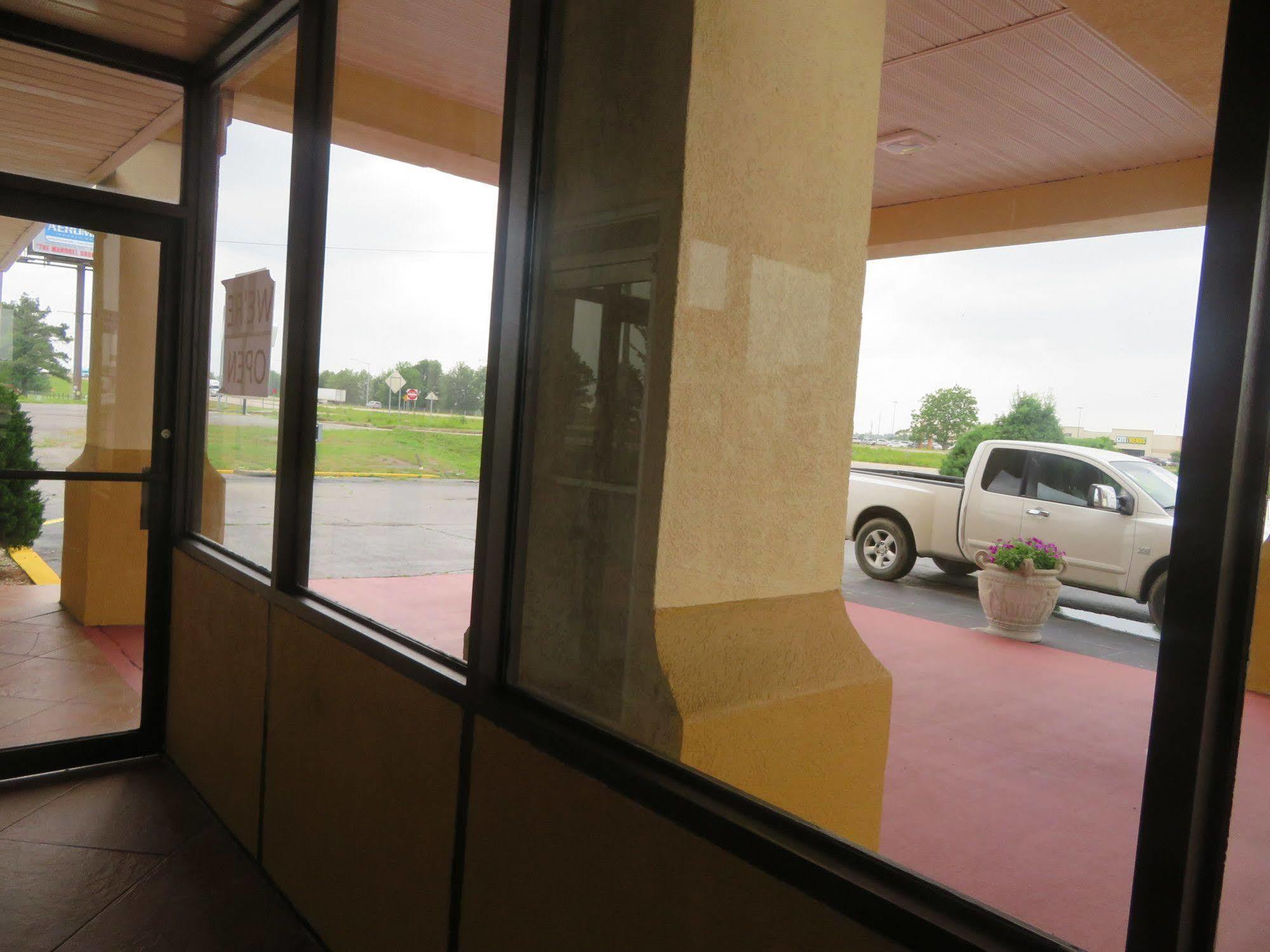 Days Inn By Wyndham Blytheville Luaran gambar